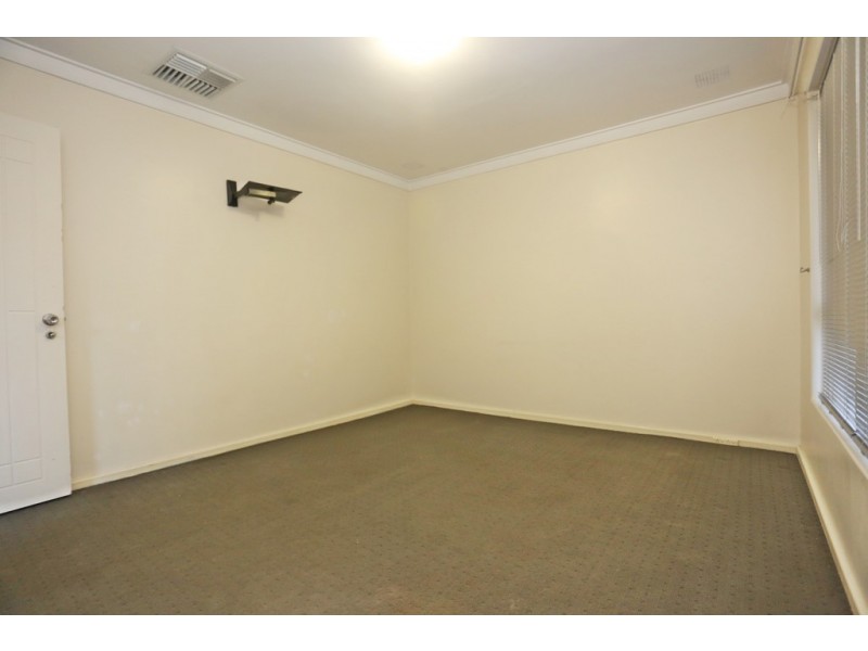 20 Burnley Street, Thornlie WA 6108