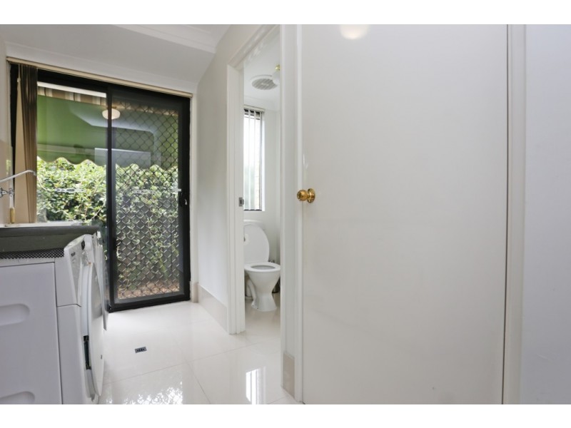 90 Barbican Street East, Shelley WA 6148