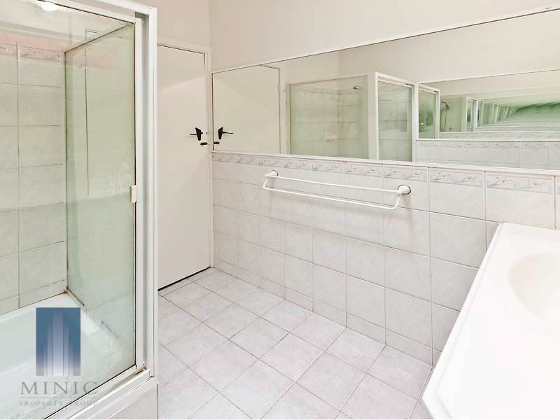 210 High Road, Riverton WA 6148