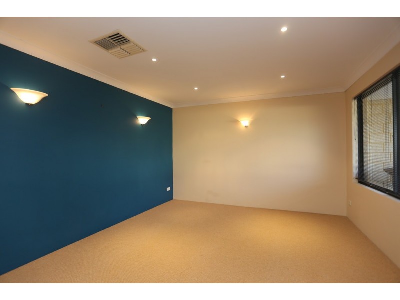 13 Canton Vista, Canning Vale WA 6155