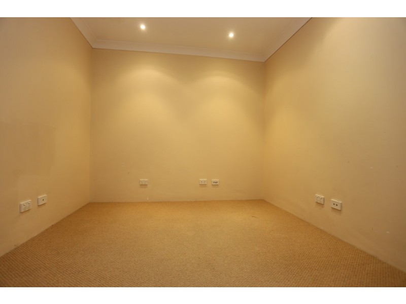 13 Canton Vista, Canning Vale WA 6155