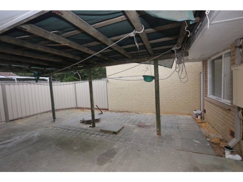 14 LOWTH RD, Beckenham WA 6107