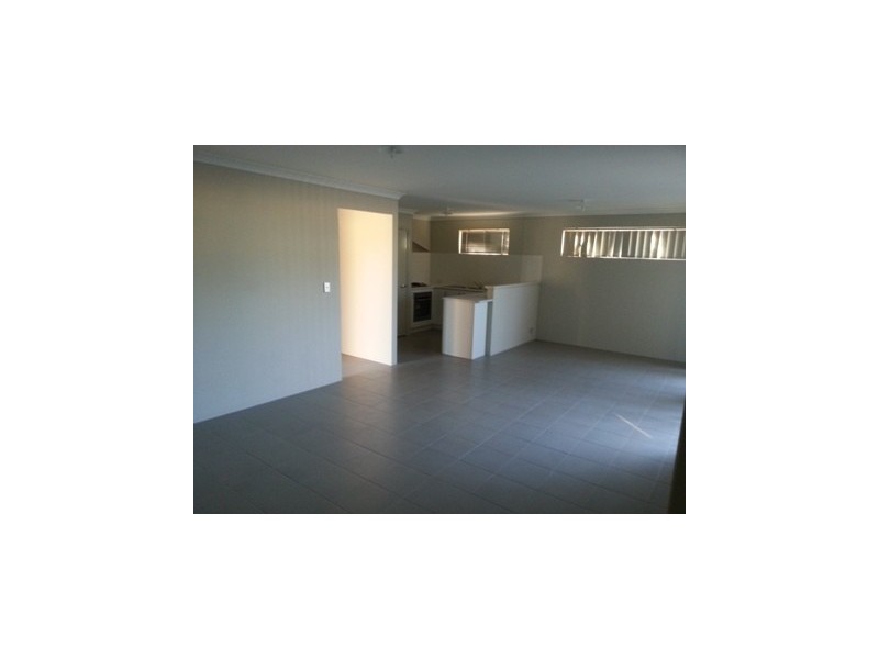4/7 Waldon Street, Wilson WA 6107