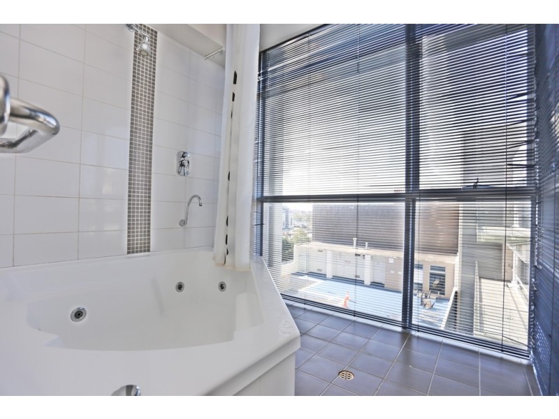 18/996 Hay Street, Perth WA 6000