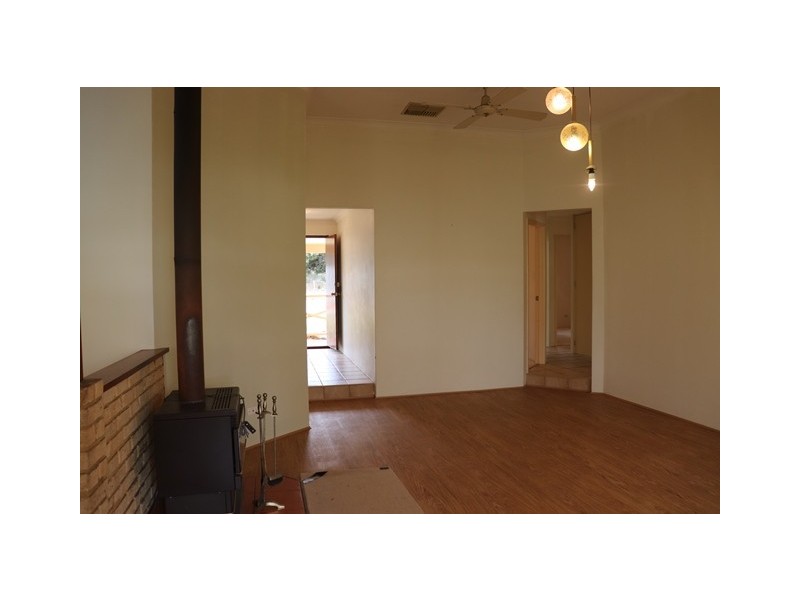 76 Farrington Road, Leeming WA 6149