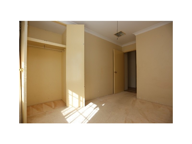 76 Farrington Road, Leeming WA 6149