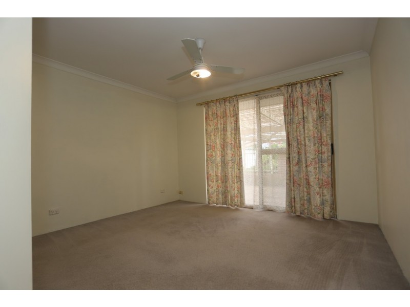 76 Farrington Road, Leeming WA 6149