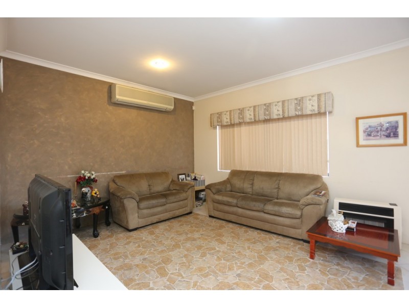 28 Ambleside way, Canning Vale WA 6155