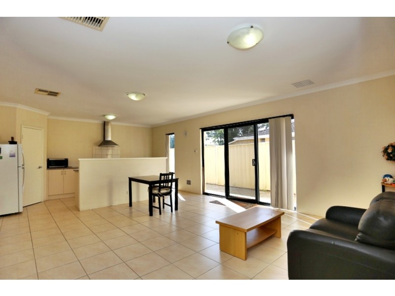 1/31 Coolgardie Street, St James WA 6102