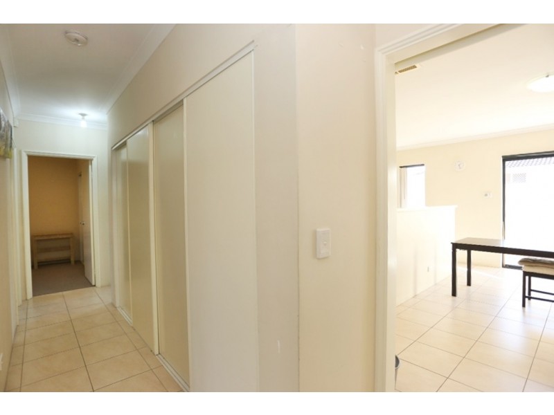 1/31 Coolgardie Street, St James WA 6102