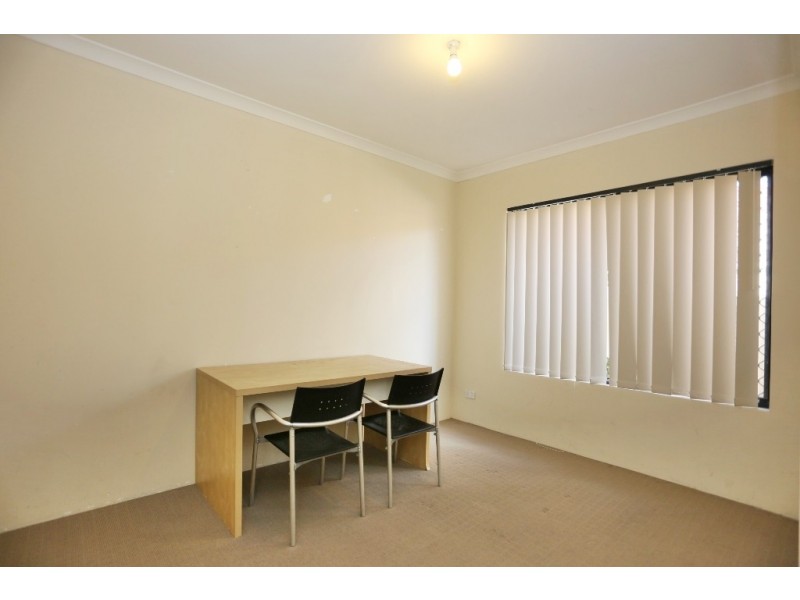 1/31 Coolgardie Street, St James WA 6102