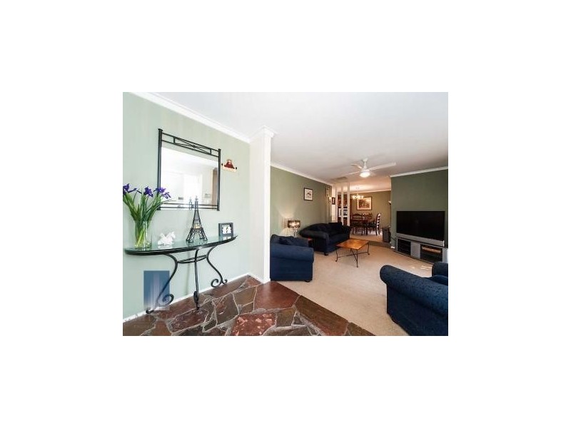 20 Mirrelia Way, Riverton WA 6148