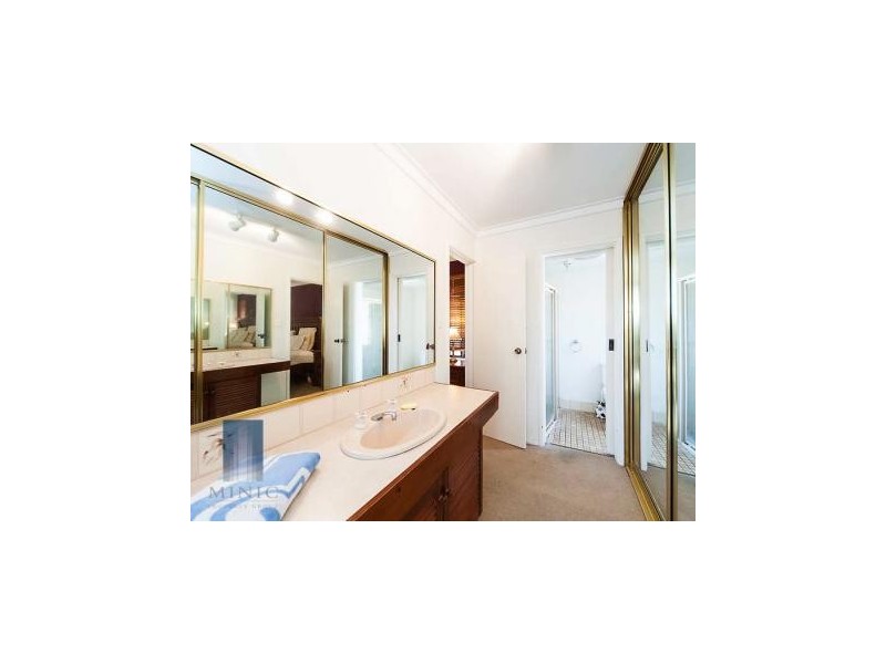 20 Mirrelia Way, Riverton WA 6148