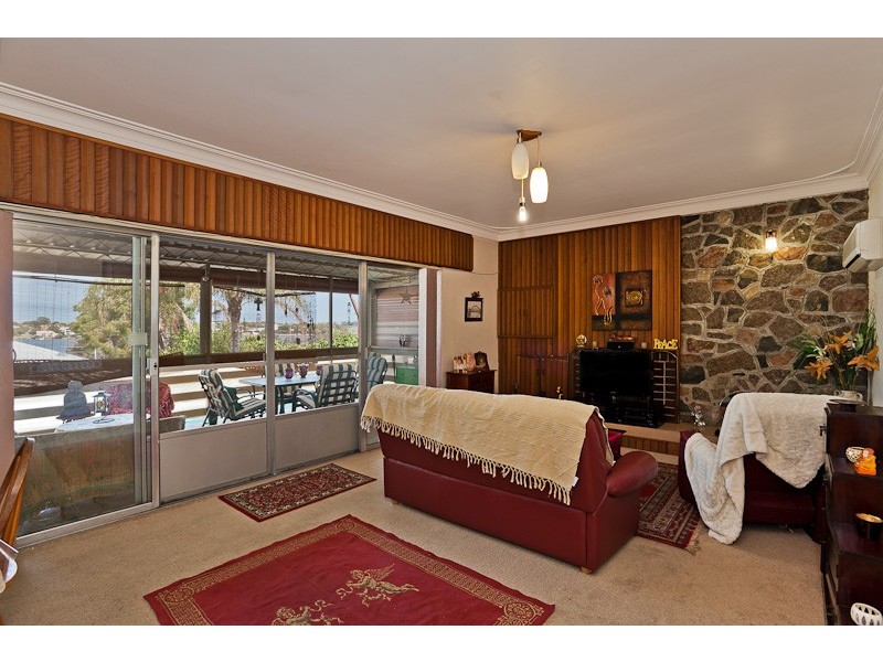 181 Lockhart Street, Como WA 6152