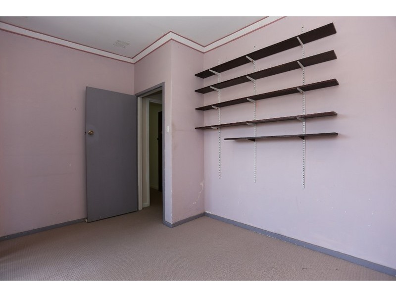 4 Clovelly Crescent, Lynwood WA 6147