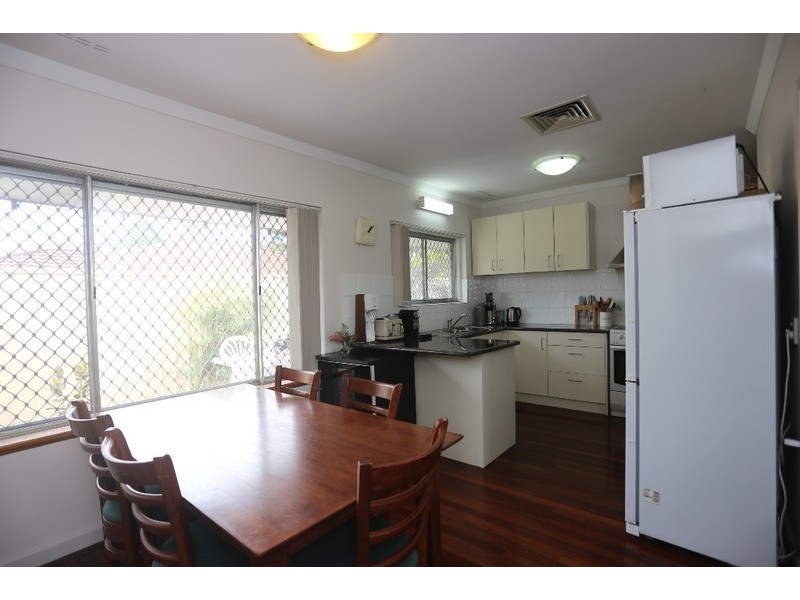 17A Eureka Road, Wilson WA 6107