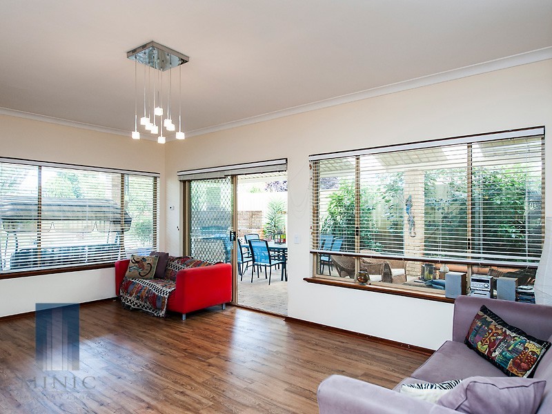 11 Cambrian Place, Willetton WA 6155