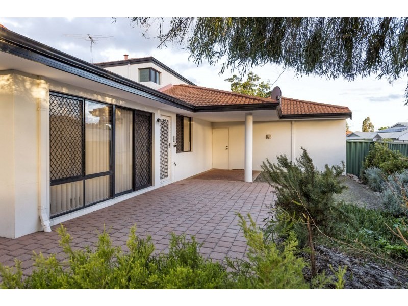 15 Killaloe Place, Waterford WA 6152