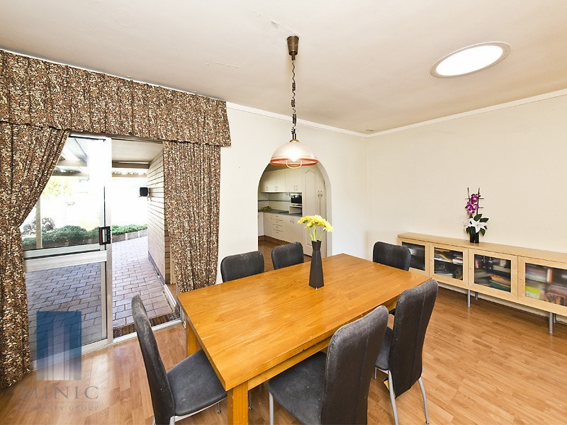 38 Alderley Square, Wilson WA 6107