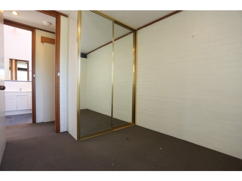 32 Ionic Street, Rossmoyne WA 6148