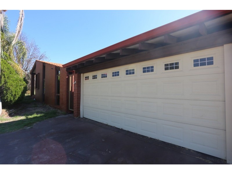 32 Ionic Street, Rossmoyne WA 6148