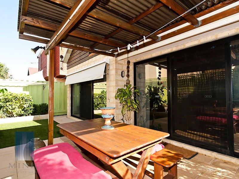 33 Burns Street, North Fremantle WA 6159