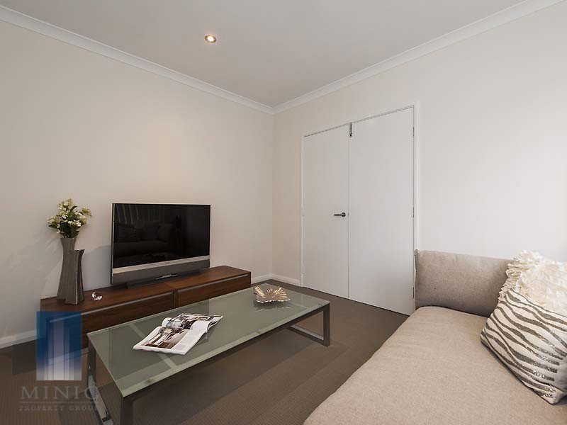 36 Andrews Road, Wilson WA 6107