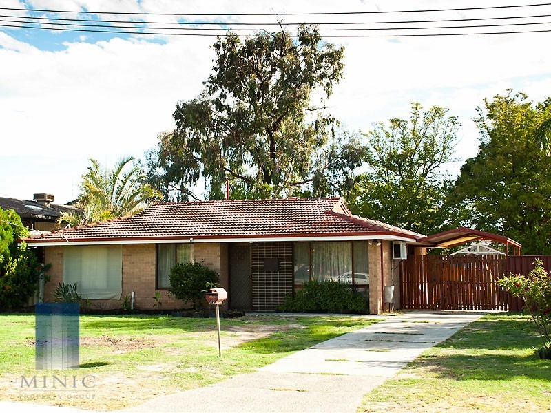 72 Lester Drive, Thornlie WA 6108