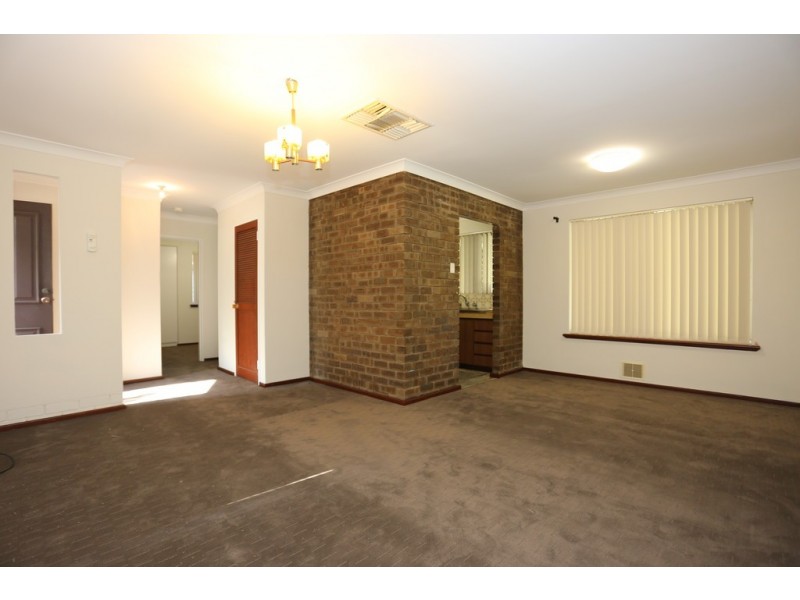 56 Periwinkle Way, Parkwood WA 6147