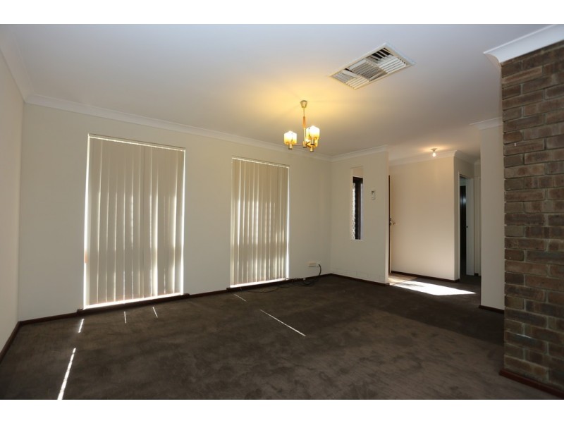 56 Periwinkle Way, Parkwood WA 6147