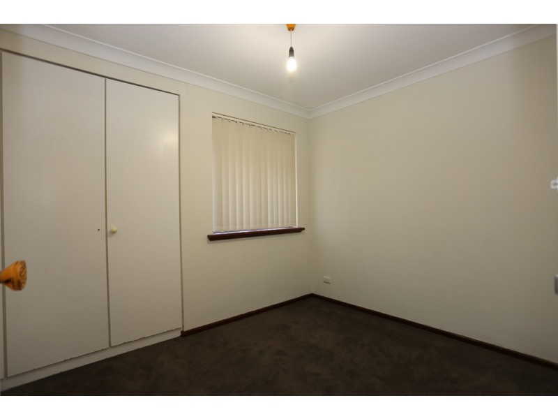 56 Periwinkle Way, Parkwood WA 6147