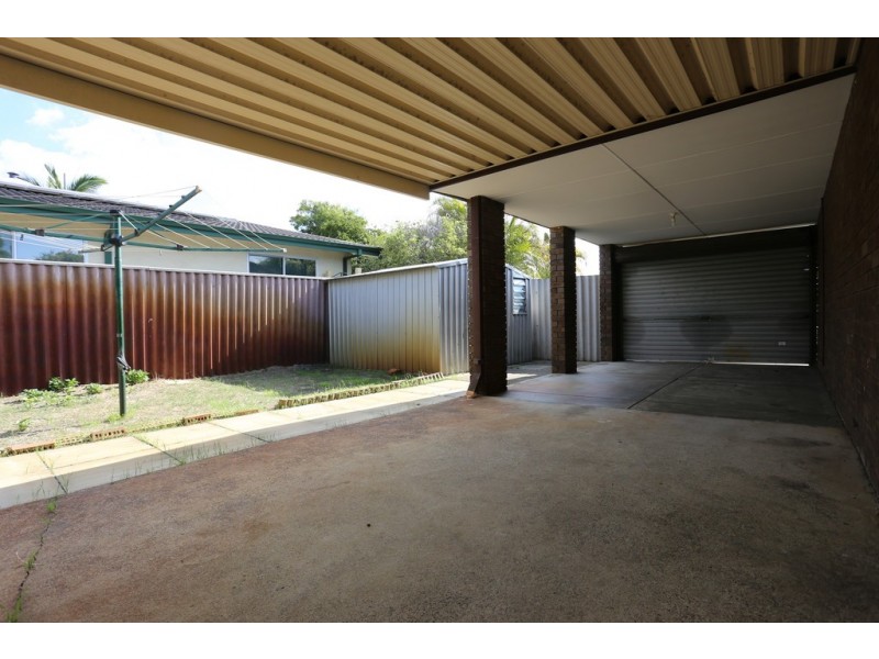 56 Periwinkle Way, Parkwood WA 6147