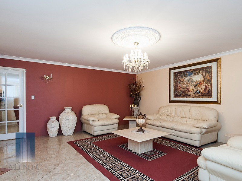 50 Daly Circle, Langford WA 6147