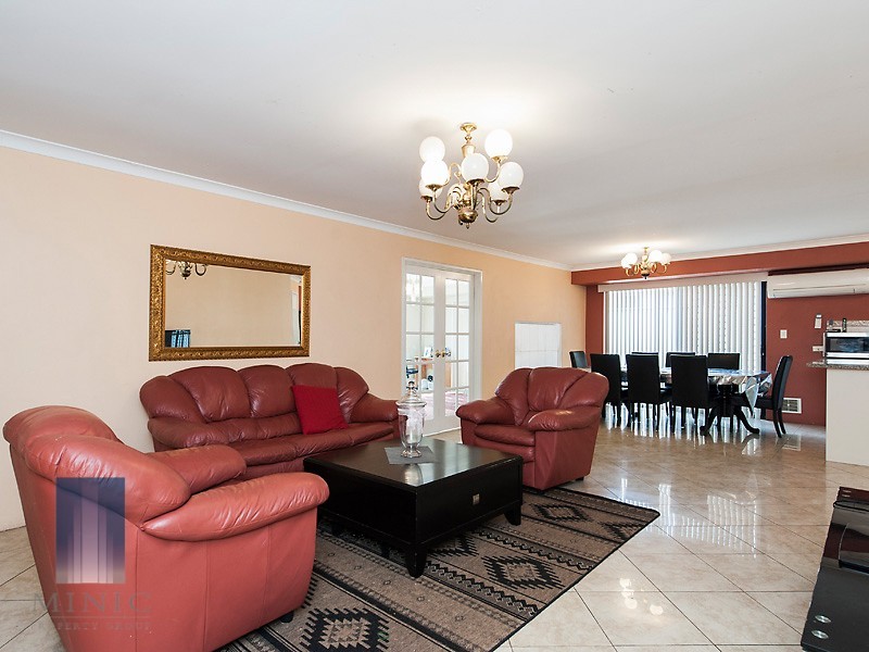 50 Daly Circle, Langford WA 6147