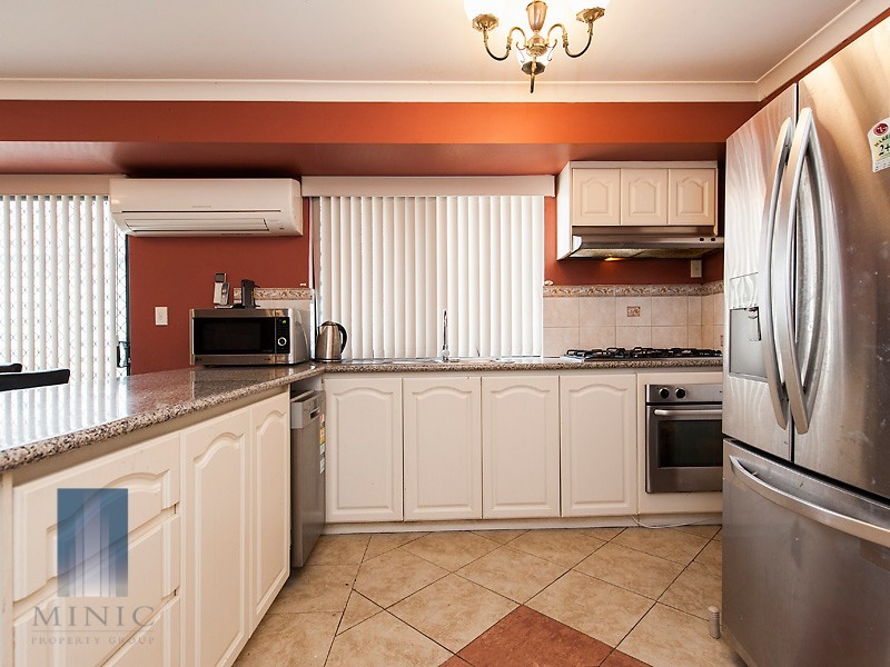 50 Daly Circle, Langford WA 6147