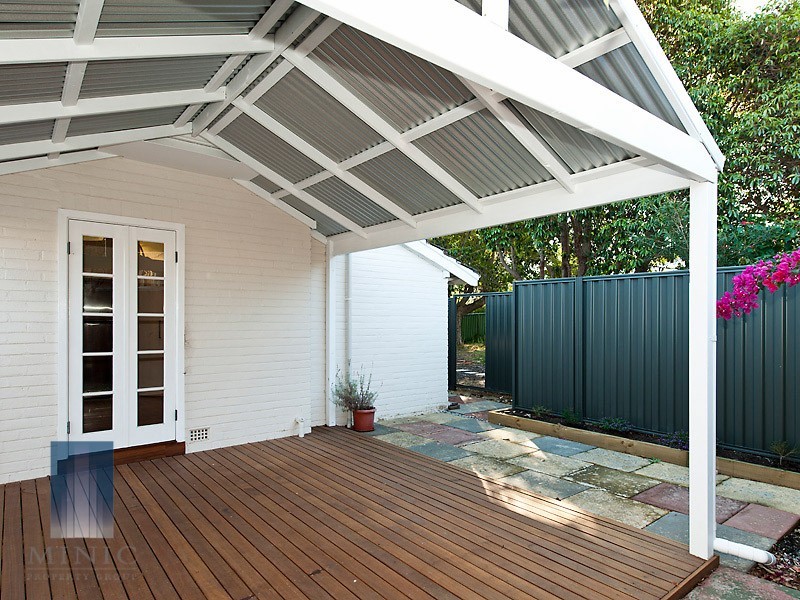 144 Samson Street, White Gum Valley WA 6162