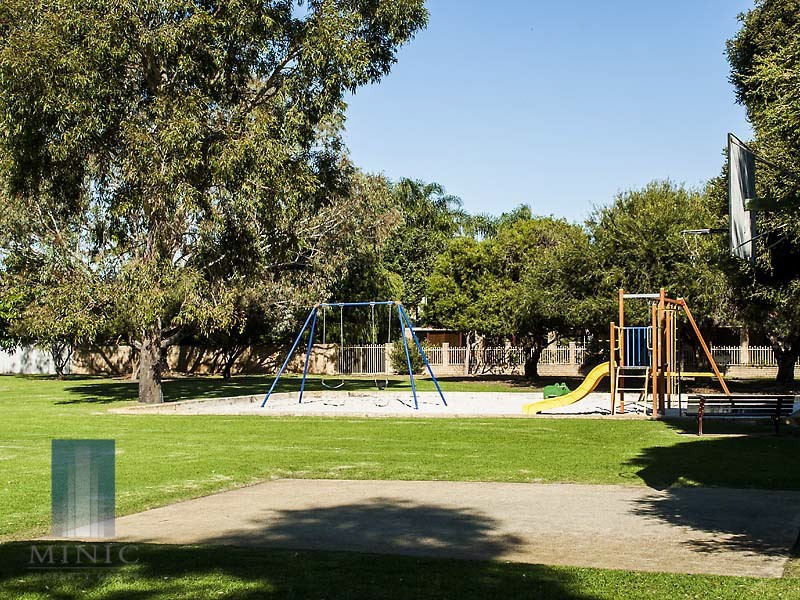 23 Margaret Street, Wilson WA 6107