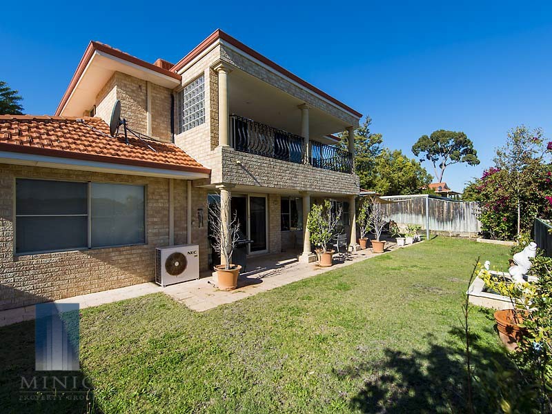 26B Rossmoyne Drive, Rossmoyne WA 6148