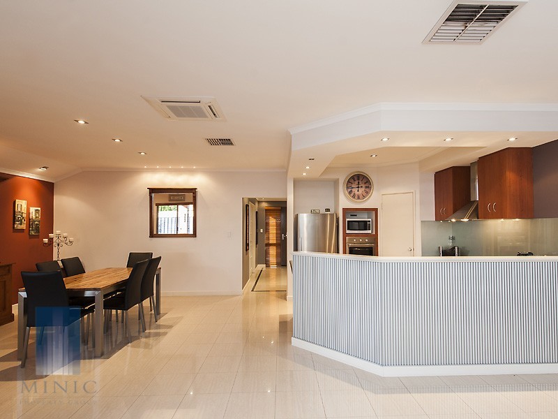 78A Parklands Square, Riverton WA 6148