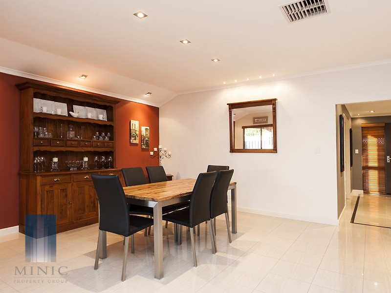 78A Parklands Square, Riverton WA 6148