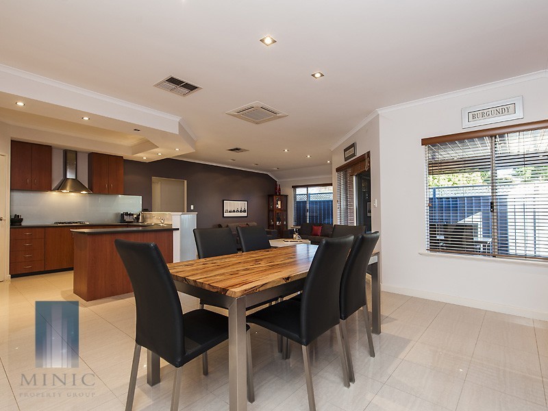 78A Parklands Square, Riverton WA 6148