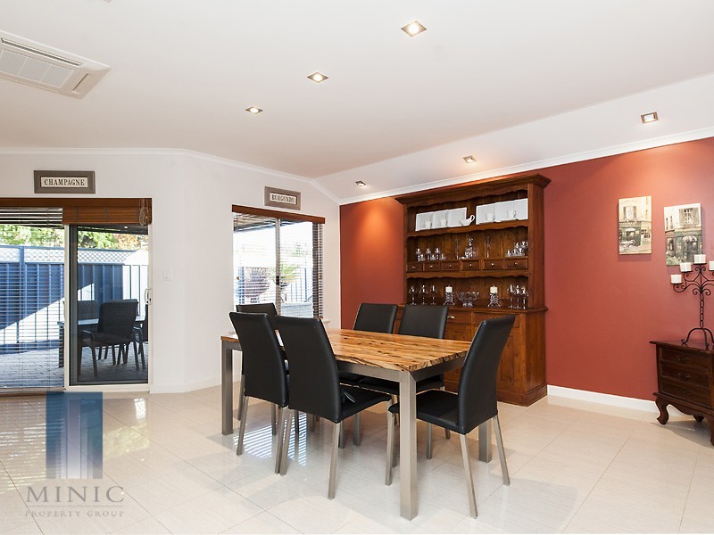 78A Parklands Square, Riverton WA 6148