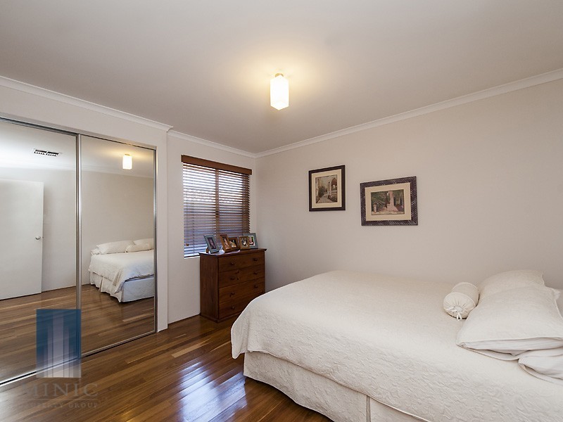 78A Parklands Square, Riverton WA 6148