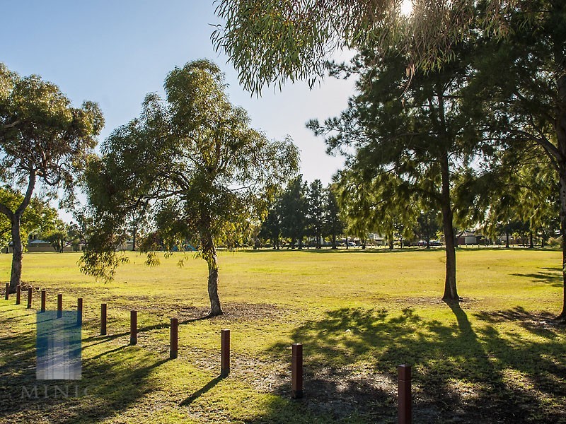 78A Parklands Square, Riverton WA 6148