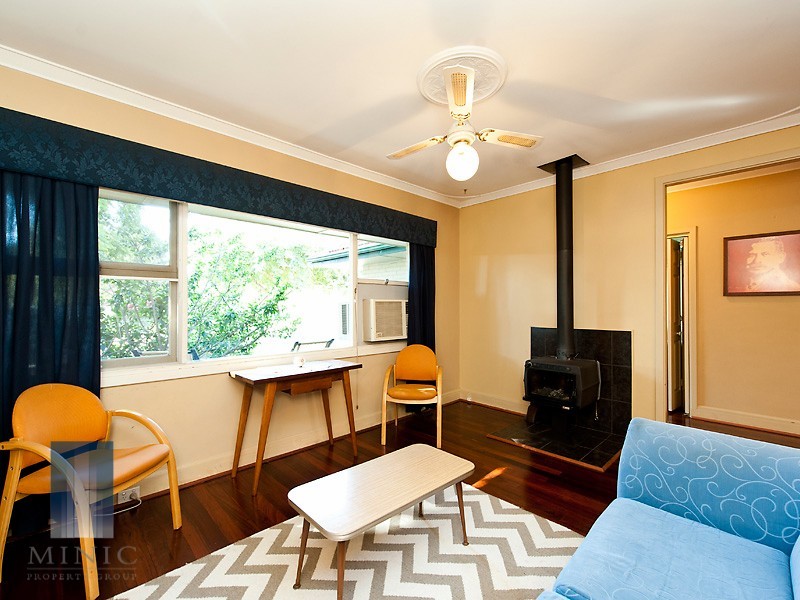 4 Grace Street, Ferndale WA 6148