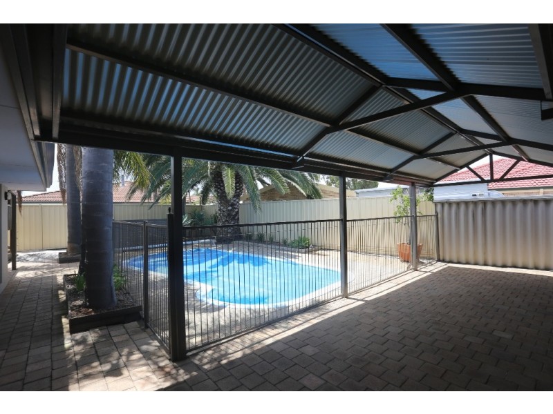 163 Vellgrove Avenue, Parkwood WA 6147