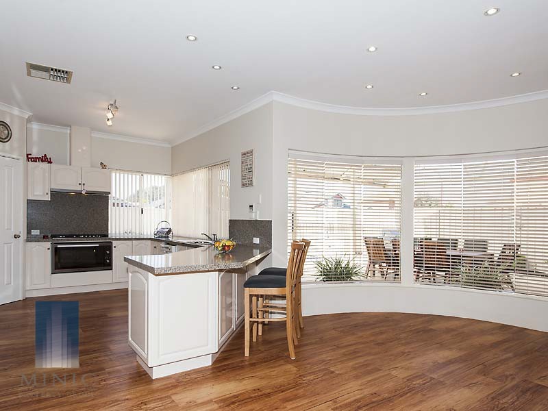 2 Repton Loop, Canning Vale WA 6155