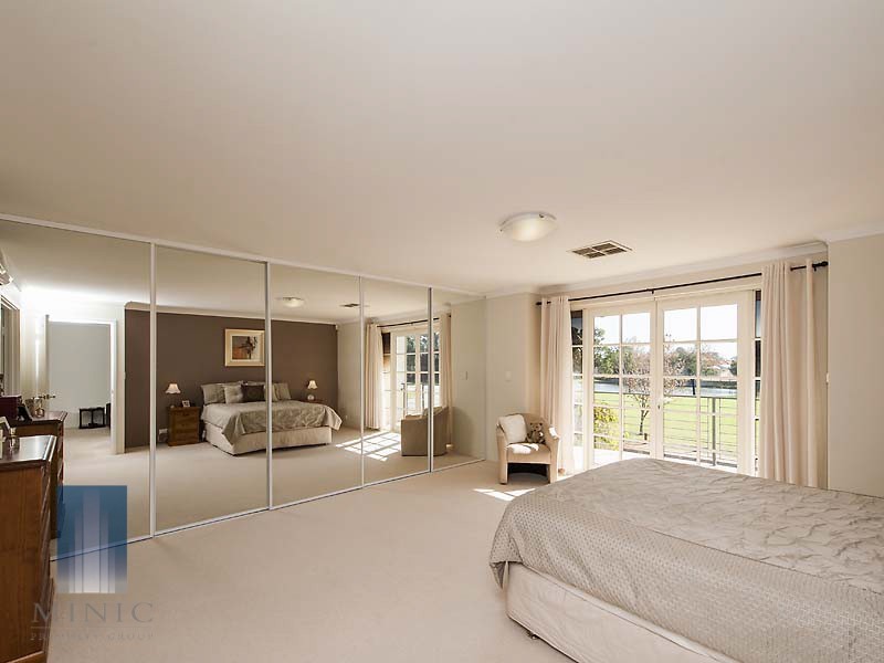 2 Repton Loop, Canning Vale WA 6155