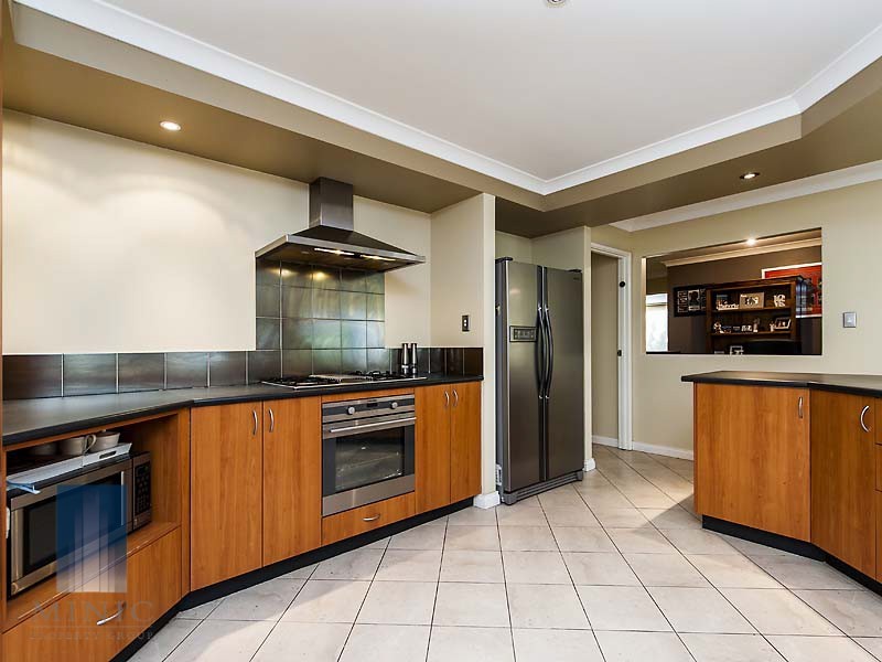 73 Huntsman Terrace, Jane Brook WA 6056