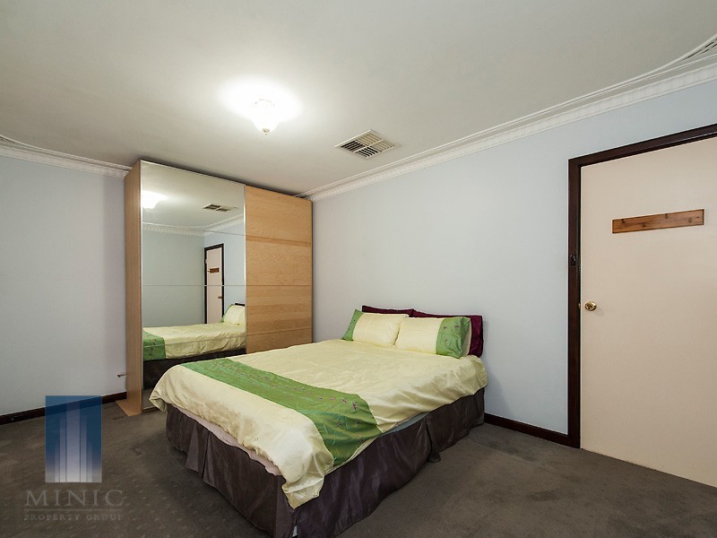 79 Leach Highway, Wilson WA 6107